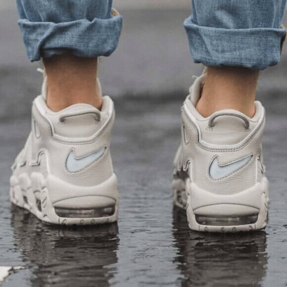 Nike Air More Uptempo GS - 6.5/7US, Light Bone - Picture 7 of 13